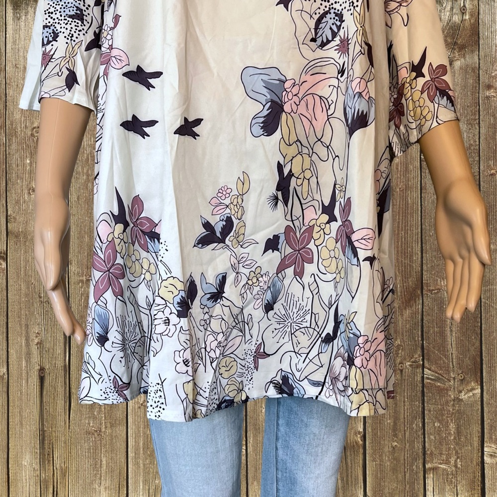 Miss look Lightweight Floral Bird 3/4 Bell Sleeve Boho Style Tunic Medium - Picture 3 of 13